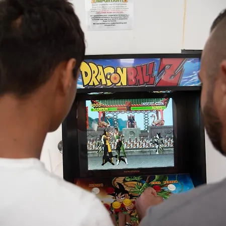 Be Happy - En El Centro De * نيرخا