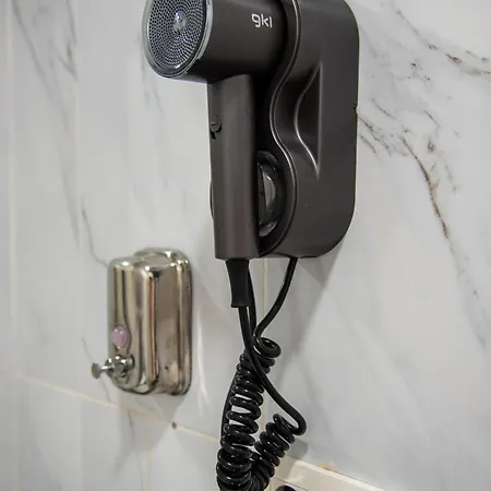 بيت شباب Be Happy - En El Centro De