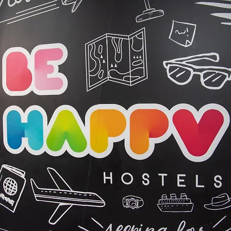 بيت شباب Be Happy - En El Centro De نيرخا