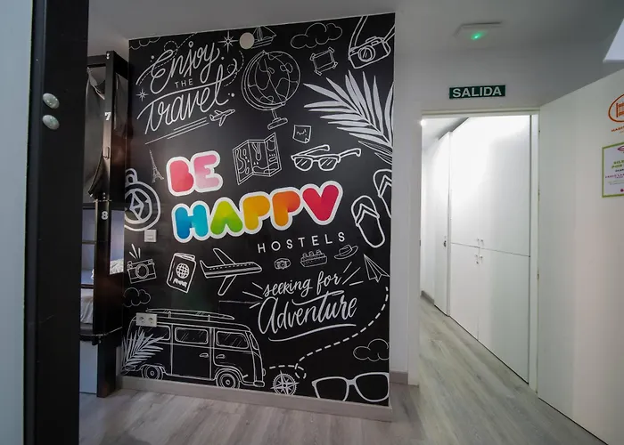 Be Happy - En El Centro De Vandrarhem Nerja